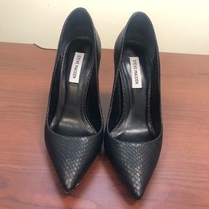 Steve Madden Pumps